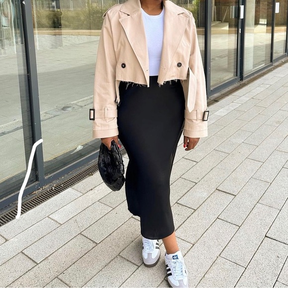 Short zara trending trench coat - Picture 3 of 3